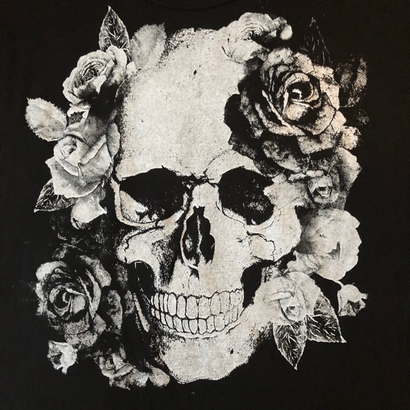 NWT SKULL T-SHIRT - Picture 3 of 8